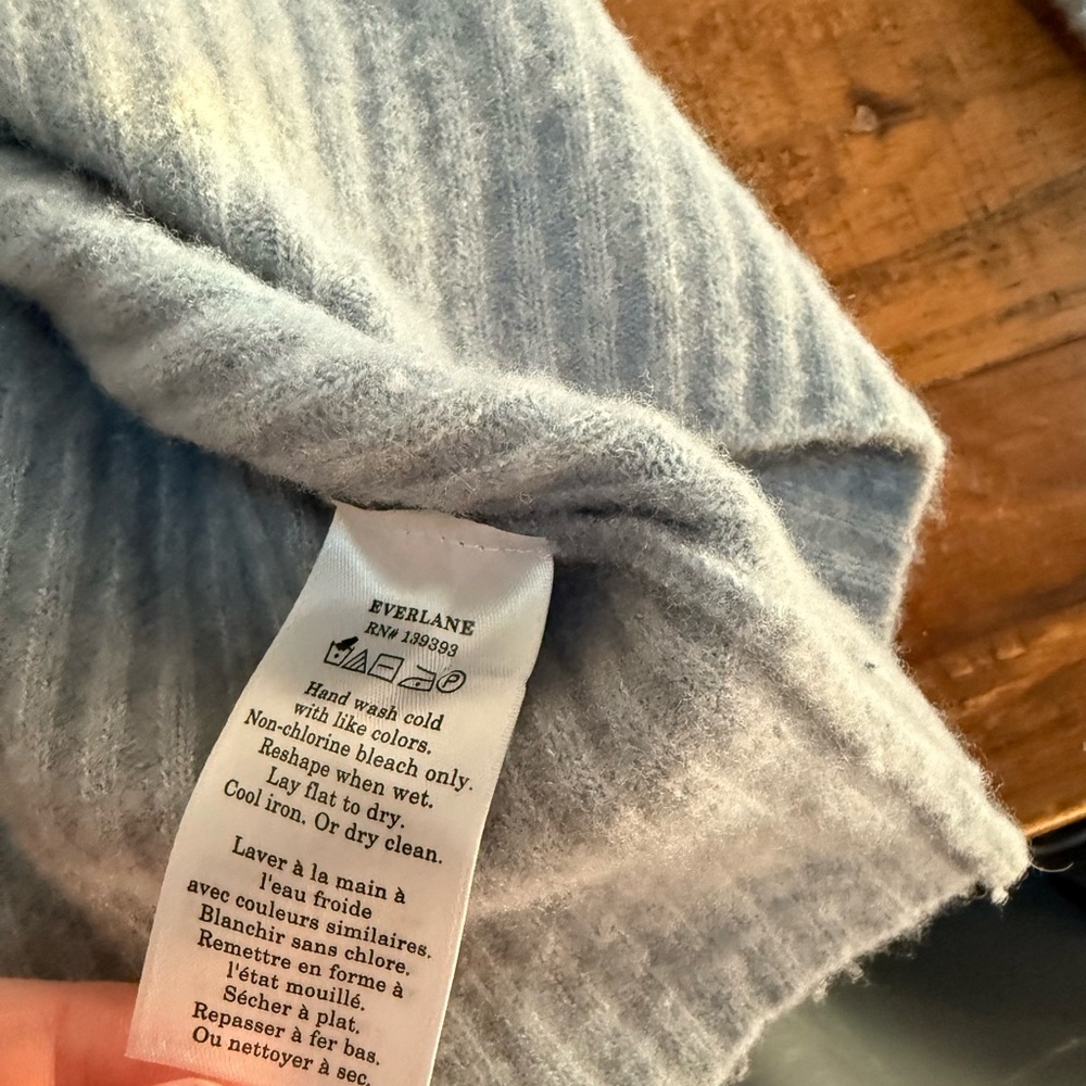 Everlane Mock Neck Wool/Yak Hair Blend Sweater SZ XS | Elevated Basics | Capsule - Picture 8 of 10